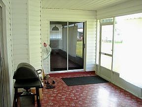 5th image of 230 Willow Brook Dr