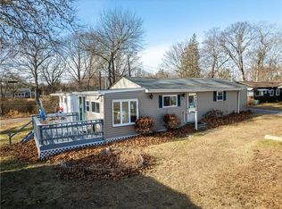 46 E Andrew Comstock Rd, Warwick, RI 02886