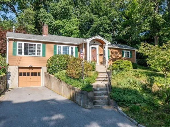 36 Hampden Rd, Framingham, MA 01702
