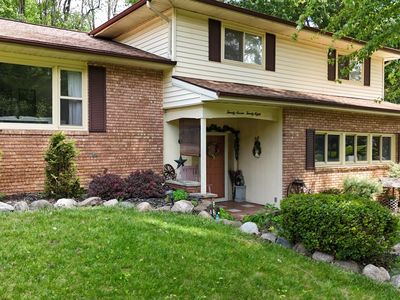 2728 Forest Lake Dr, Jackson, MI, 49203