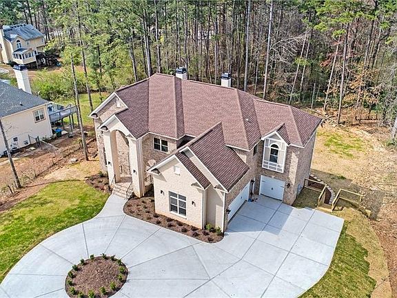 2nd image of 3485 W Elmwood Cir