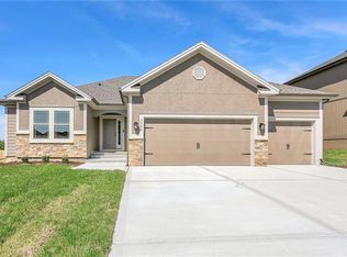 10919 N Bristol Ave, Kansas City, MO 64156