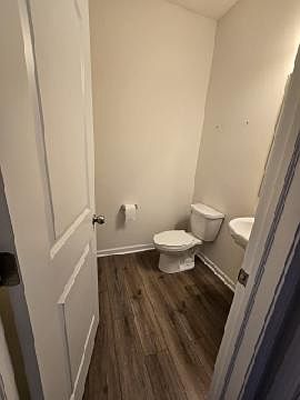 5th image of 6603 Woods Ct