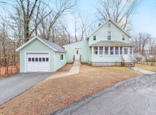 87 Shore Dr, Auburn, MA 01501