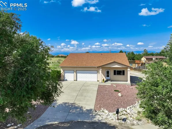 921 S Cellini Ln, Pueblo West, CO 81007