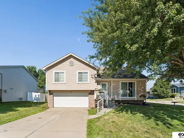 8912 N 75th Ave, Omaha, NE 68122