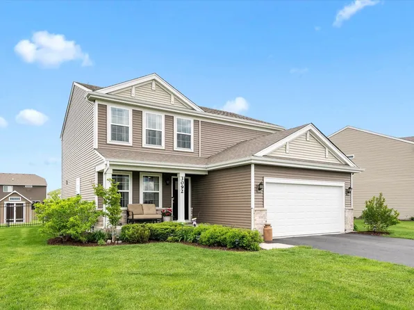 3092 Justice Dr, Yorkville, IL 60560