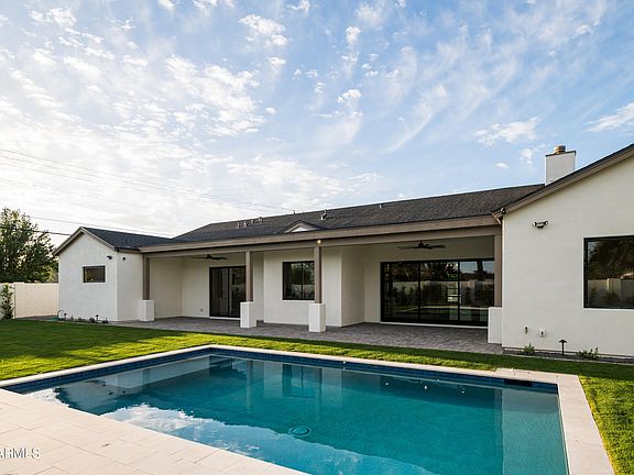 5th image of 3643 E Hazelwood Street