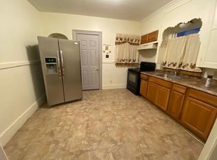 211 Baycliff Dr, Rochester, NY 14609