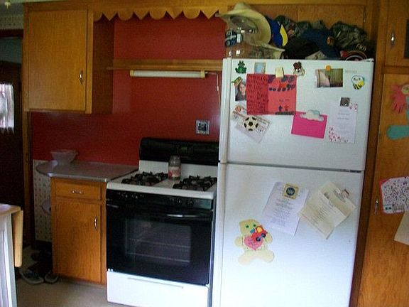 3rd image of 187 Illinois Ave N