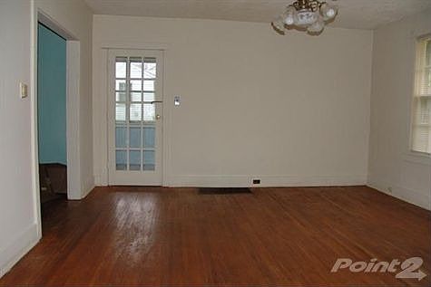 2nd image of 307 East St