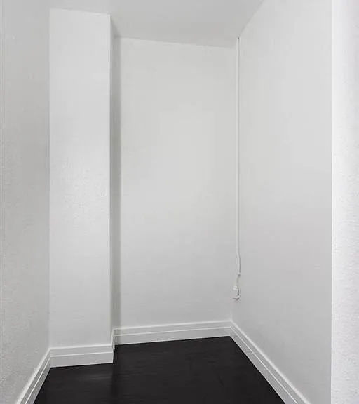 Walk in closet