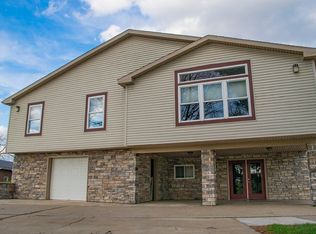 15884 Western Rd, Dalton, OH 44618