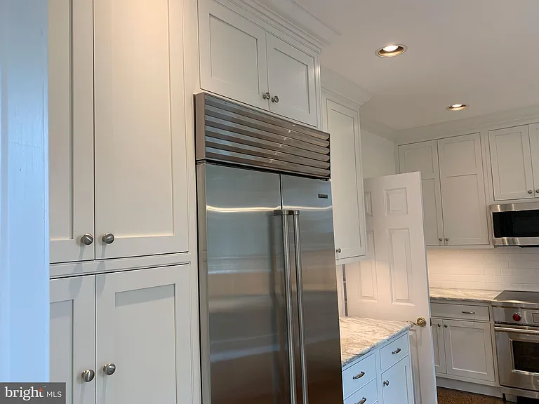 414 Old Lancaster Rd #405 — Photo 13