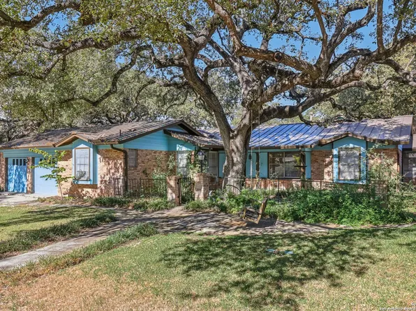 1107 MOUNT RAINIER DR, San Antonio, TX 78213