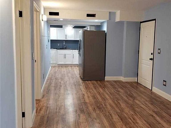5th image of 15526 79th St