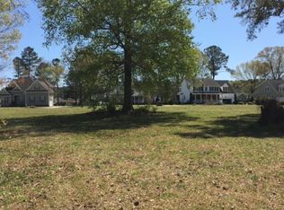 119 Pelican Pointe Dr, Elizabeth City, NC 27909