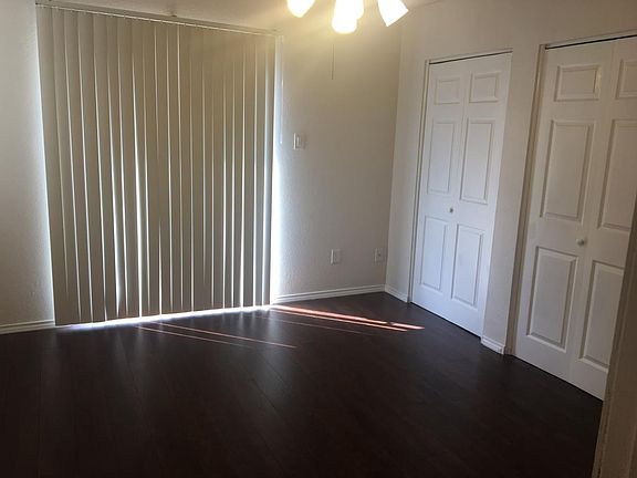 4th image of 3414 Country Club Dr W