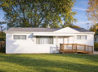 13747 Humphrey St, Southgate, MI 48195