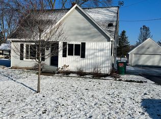 1137 Port Sheldon St, Jenison, MI 49428