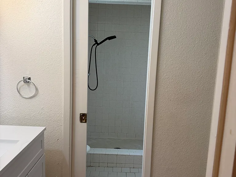 5927 Forest Knoll St — Photo 31