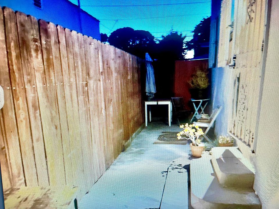 2nd image of 3003 Chesapeake Ave