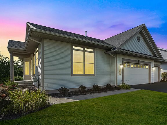 2nd image of 1075 Barrington NW