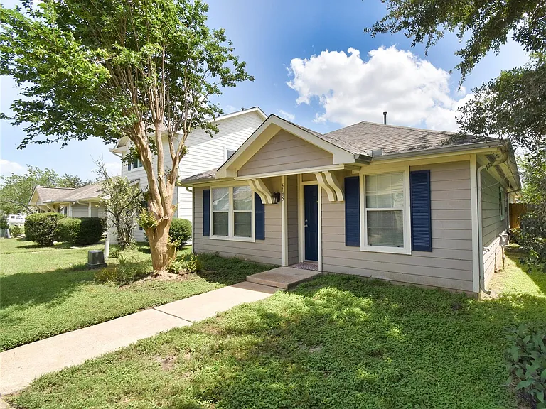 6145 Settlers Square Ln — Photo 2