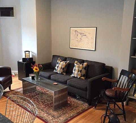 3rd image of 138 N 21st St