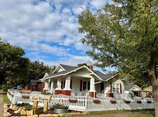 207 N Fossil St, Russell, KS 67665