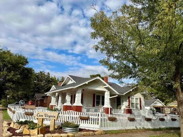 207 N Fossil St, Russell, KS 67665