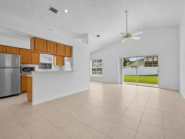 6397 Garrett St — Photo 3