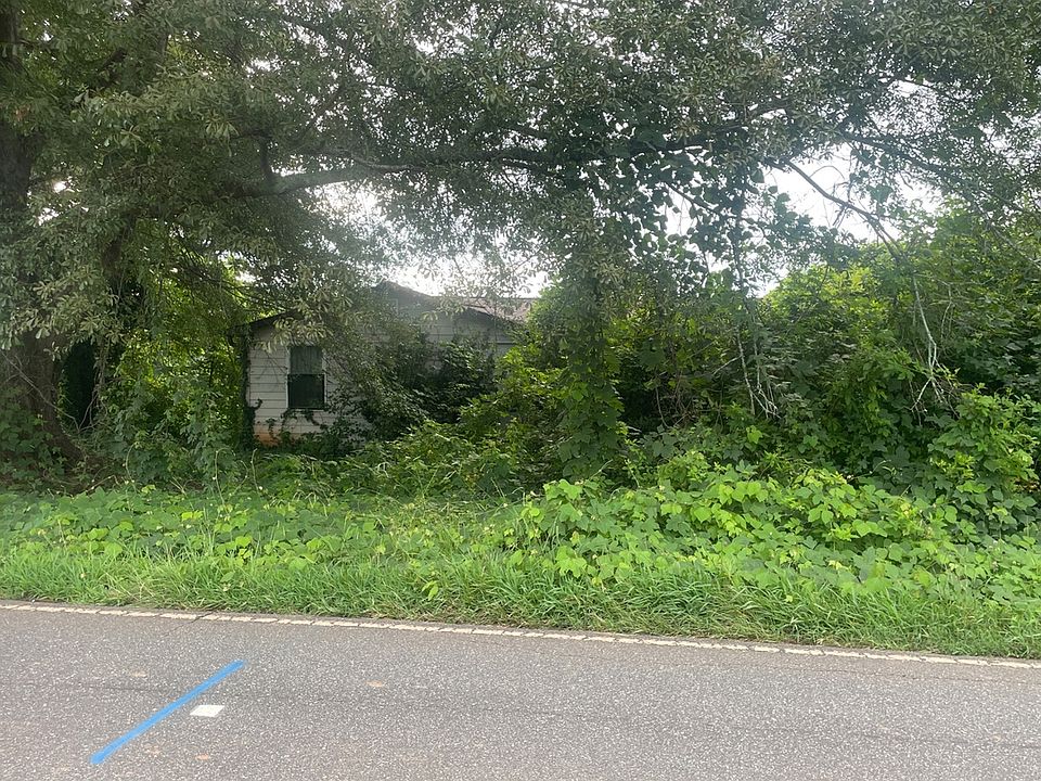 1st image of 233 W Melvin Hill Rd