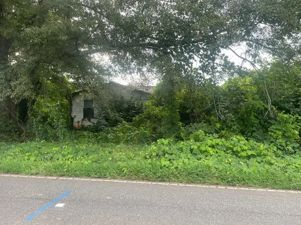 233 W Melvin Hill Rd, Columbus, NC 28722