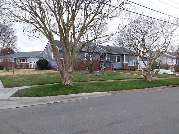 2nd image of 1833 Arrowwood St