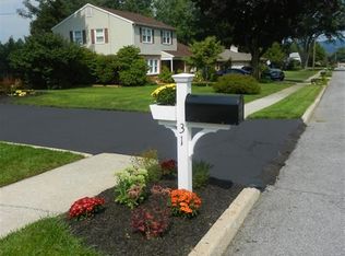 31 Davidson Dr, York, PA 17402