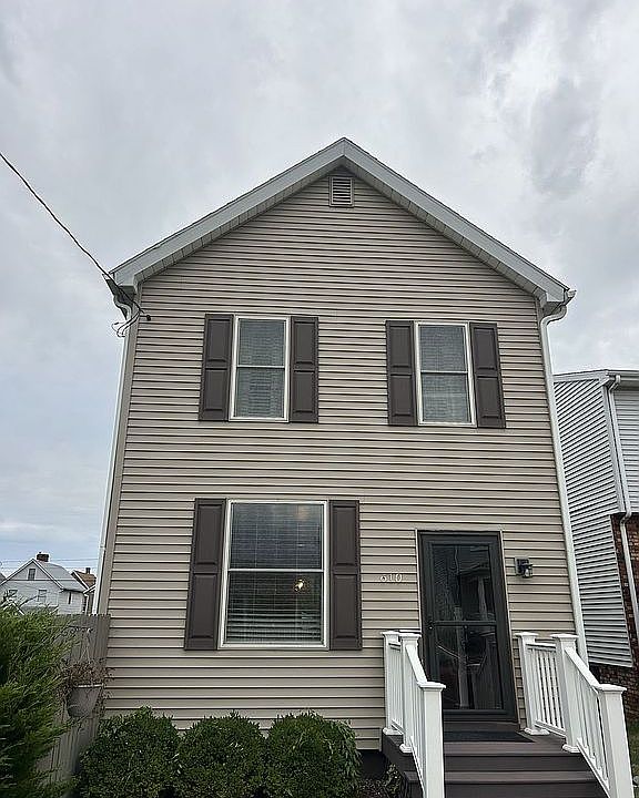 1st image of 610 Saint Clair St