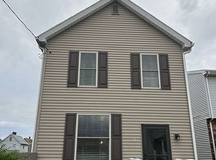 610 Saint Clair St, Latrobe, PA 15650