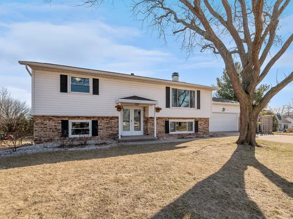 3391 Nautical Ave, Green Bay, WI 54311