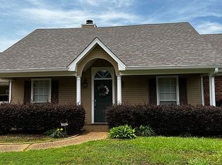 203 Hemlock Dr, Flowood, MS 39232
