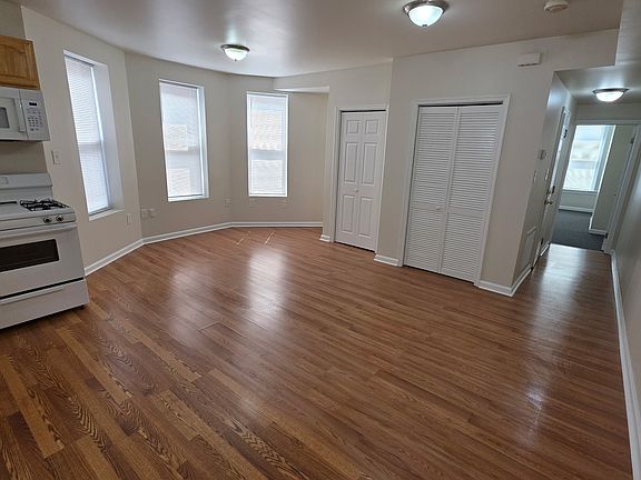 5th image of 813 Wynnewood Rd #2
