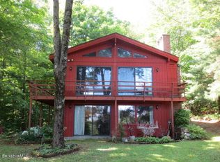 46 View Dr, Tolland, MA 01034