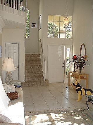 3rd image of 7641 Colony Palm Dr