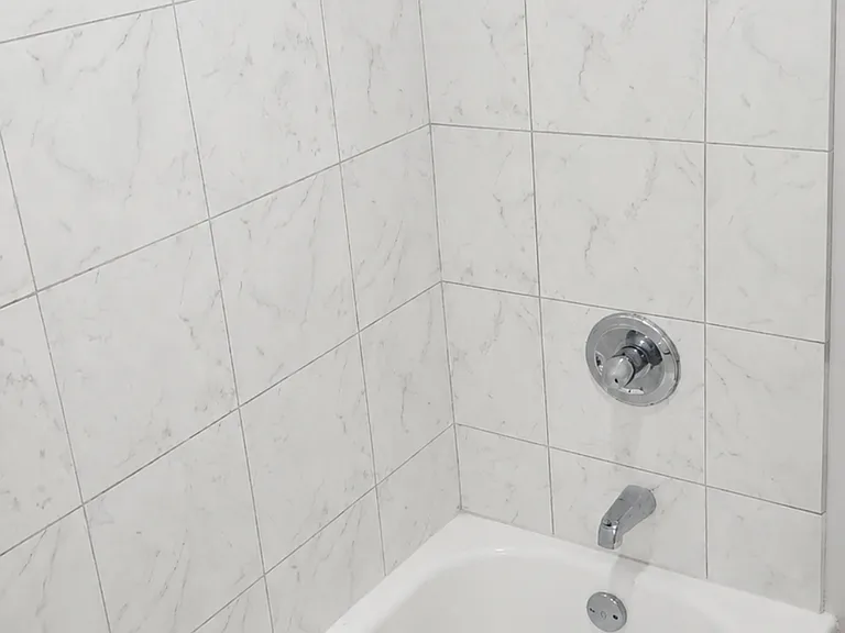 8 Riverdale Ave #8 — Photo 12