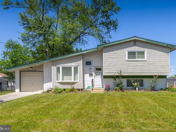 650 Pierre Ave, Mantua, NJ 08051