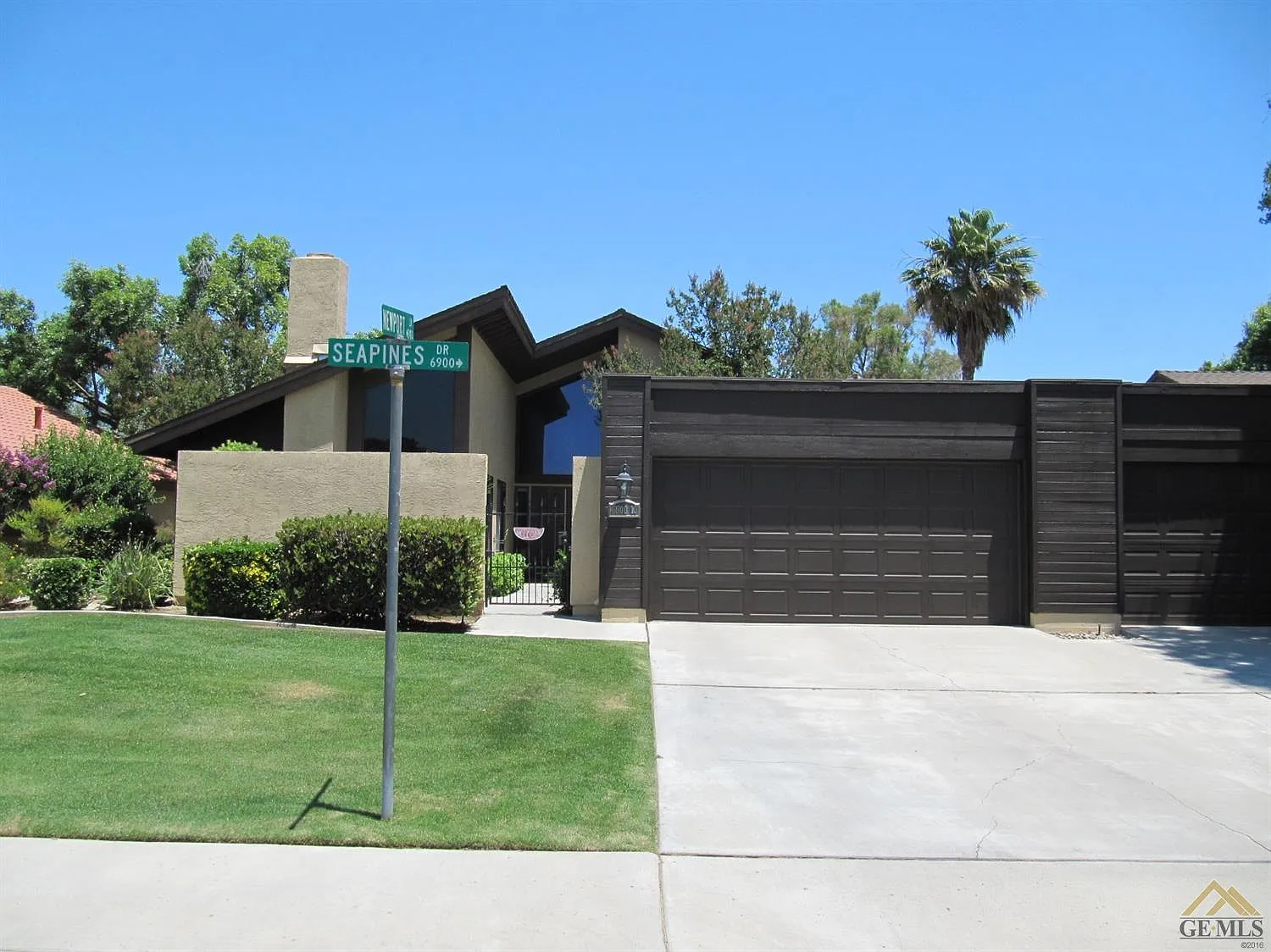 6900 Seapines Dr Unit 10 photo 1
