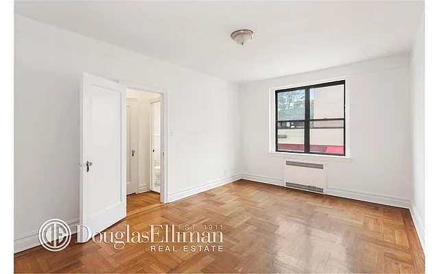 Rented by Douglas Elliman | media 32