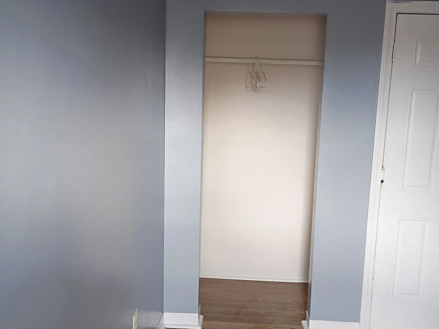 1 bed, 400 sqft, $600 — Photo 3