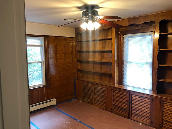 4th image of 114 Lincoln Ave #1