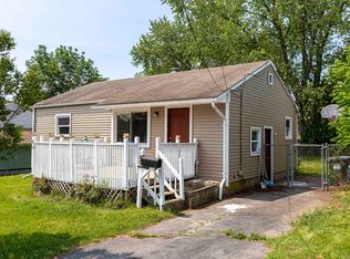 47 Manwaring Rd, Norwich, CT 06360